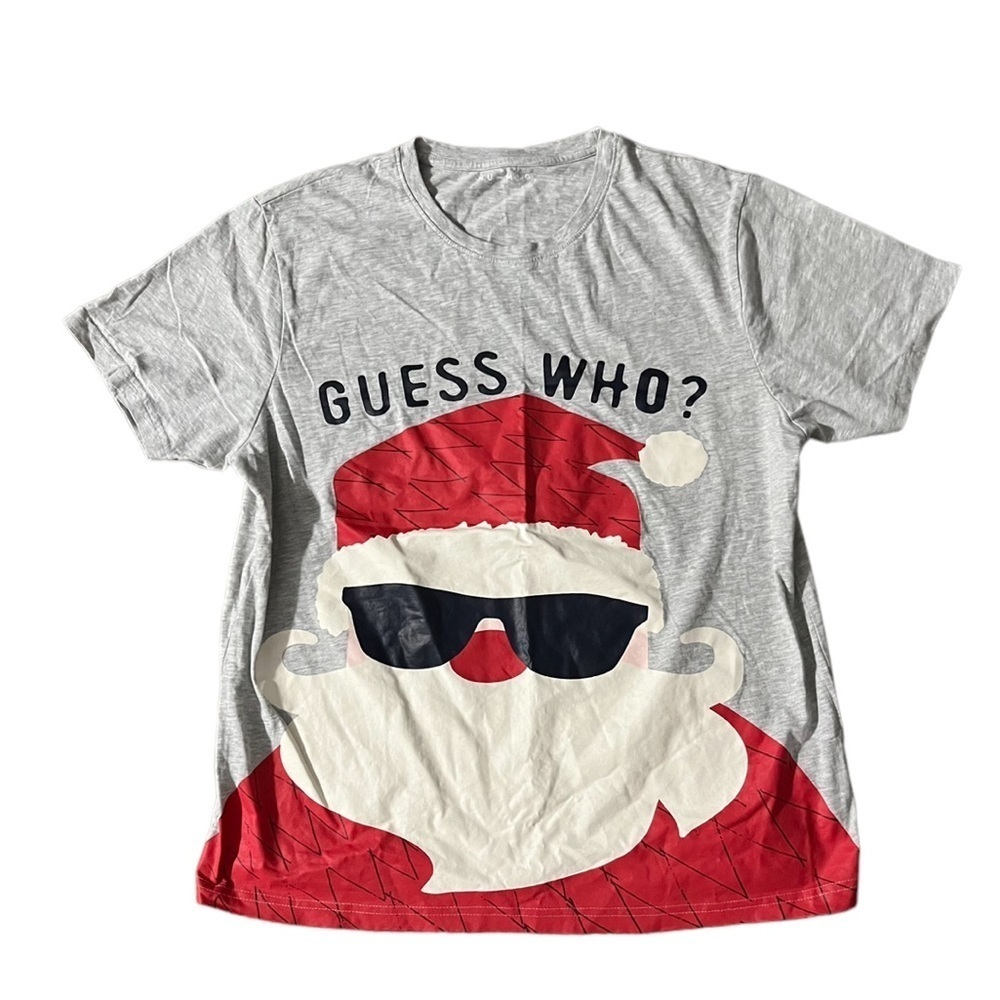 Nutmeg Boys Santa “Guess Who” Gray Crew Neck Short Sleeve Shirt Size Large